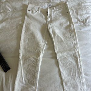 Hudson white raw edge hem skinny jeans 27